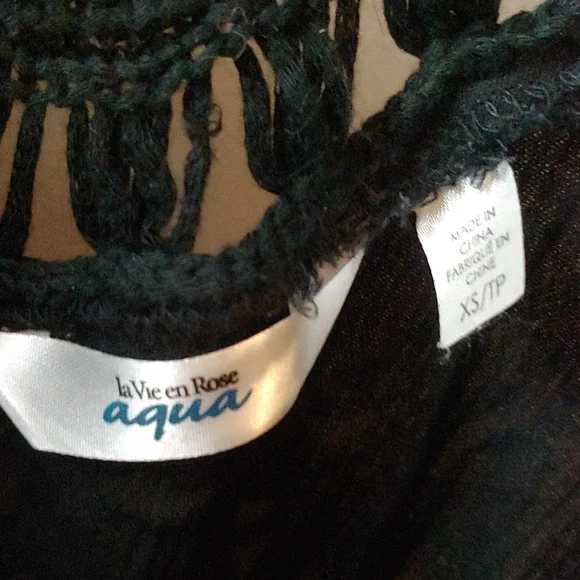 😄2/$20- le vie on Rose beach coverup size XS - Picture 3 of 3